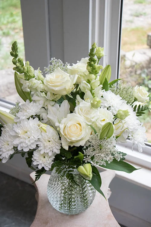 White & Green_Medium