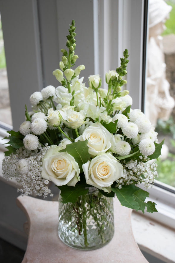 White & Green_Medium